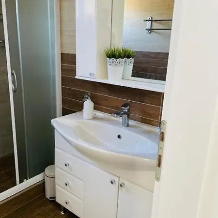 Rab First Floor 32m2 *