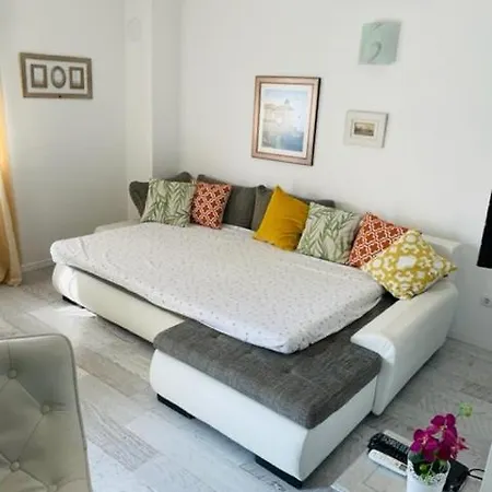 Rab First Floor 32m2 Apartment *