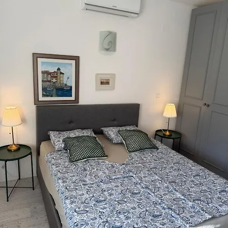 Lejlighed Rab First Floor 32m2