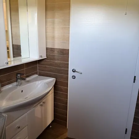 Rab First Floor 32m2 Apartament