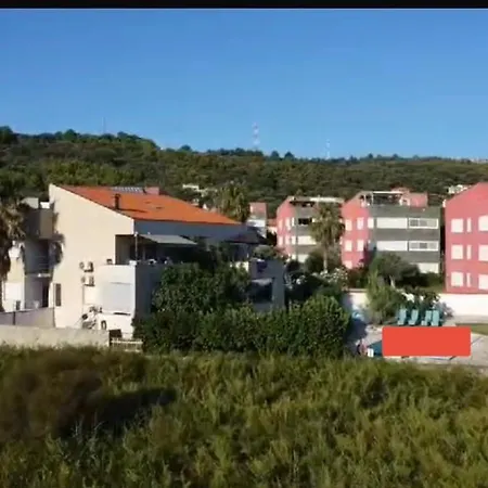 Rab First Floor 32m2 Apartament