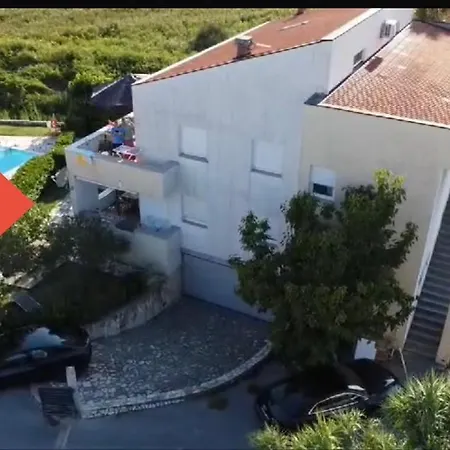 Rab First Floor 32m2 Apartament